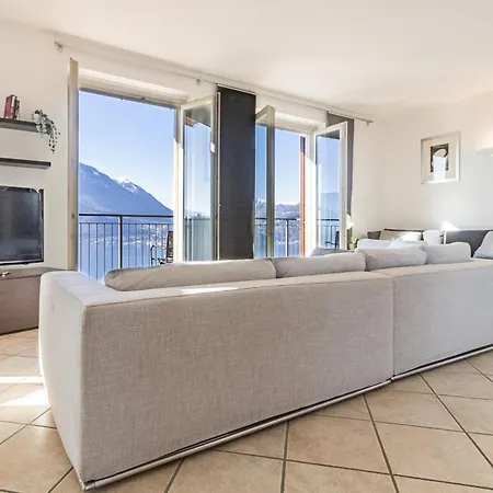 Jewel Of Varenna شقة