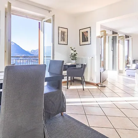 Jewel Of Varenna * Perledo